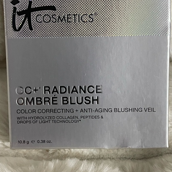Authentic It’s Cosmetics CC+Radiance Ombré Blush - Picture 2 of 4